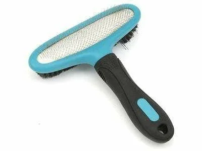 ---DOUBLE-SIDED SLICKER BRUSH BLACK & BLUE