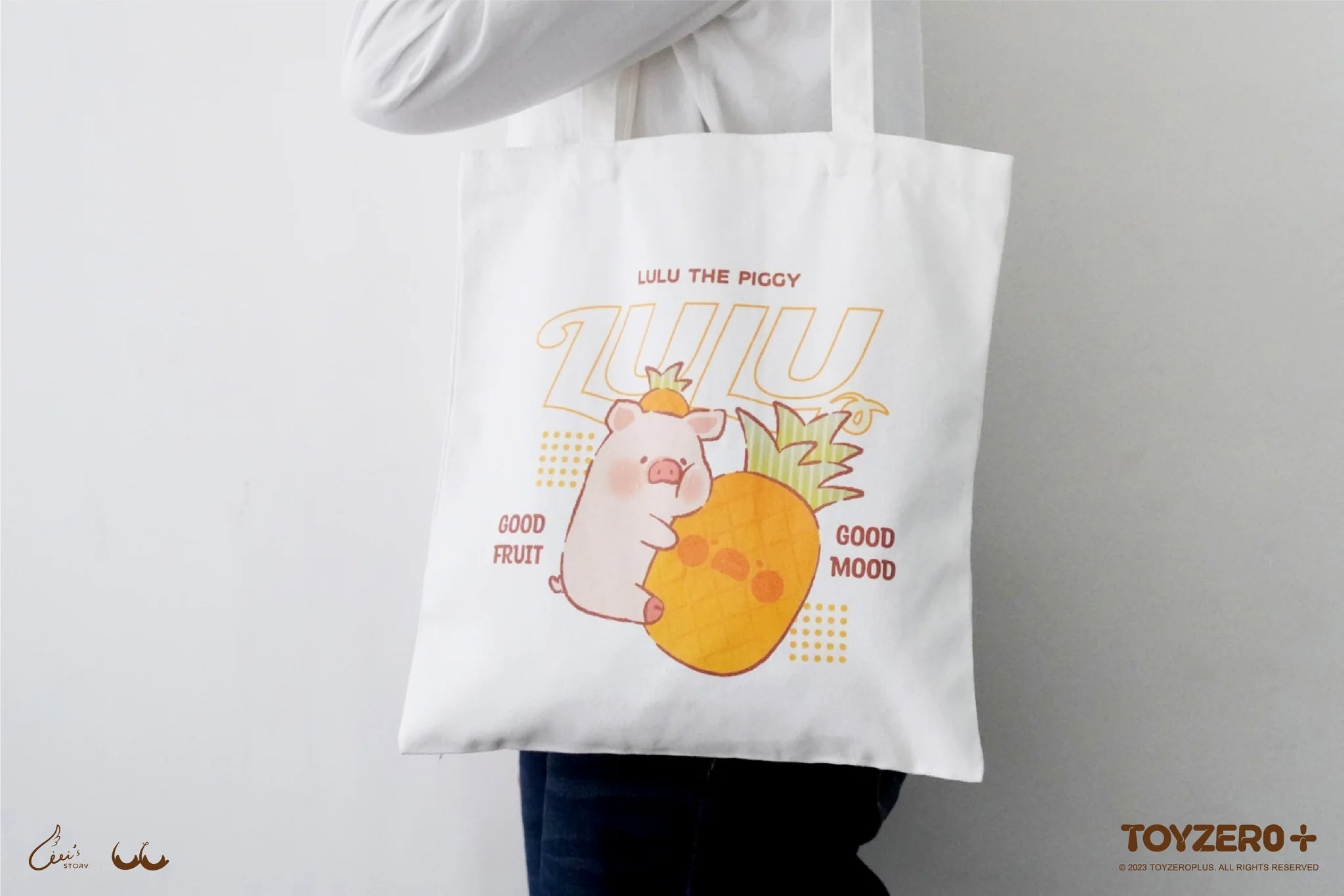 - Winter dog thick down jacketLULU THE PIGGY FRUIT - TOTE BAG (PINEAPPLE)